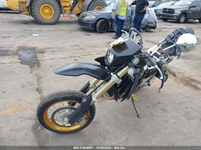 2018 SUZUKI DR-Z400 SM JS1SK44A0J2102377