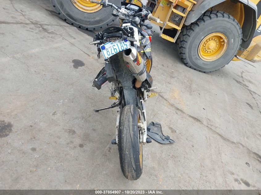 2018 SUZUKI DR-Z400 SM JS1SK44A0J2102377