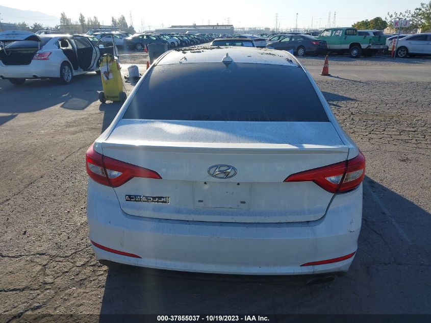 2015 HYUNDAI SONATA SE - 5NPE24AF3FH245364