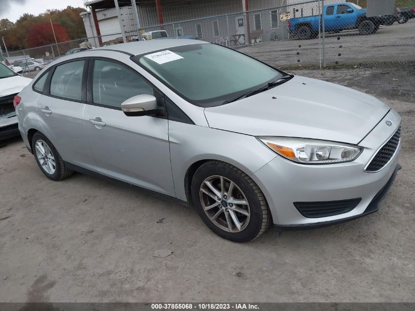 2016 FORD FOCUS SE - 1FADP3F21GL404088