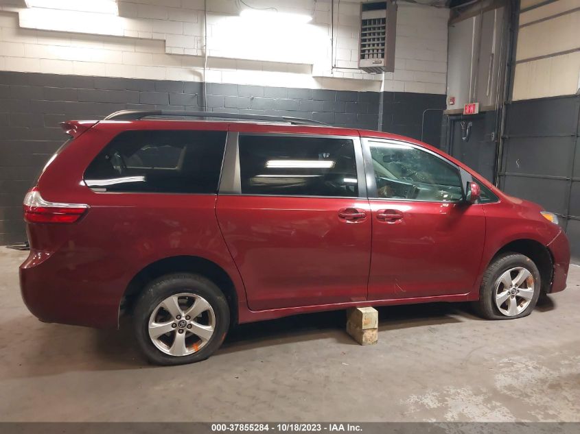 5TDKZ3DC0JS915191 2018 TOYOTA SIENNA, photo no. 12