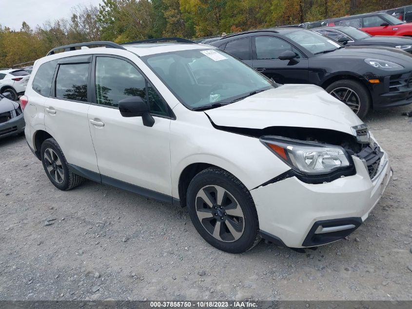 2018 SUBARU FORESTER PREMIUM - JF2SJAEC7JH617057