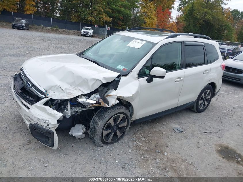 2018 SUBARU FORESTER PREMIUM - JF2SJAEC7JH617057
