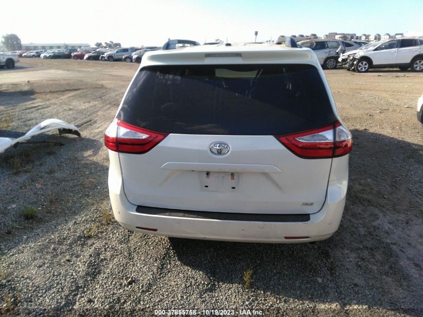 5TDYZ3DC3HS842631 2017 TOYOTA SIENNA, photo no. 17