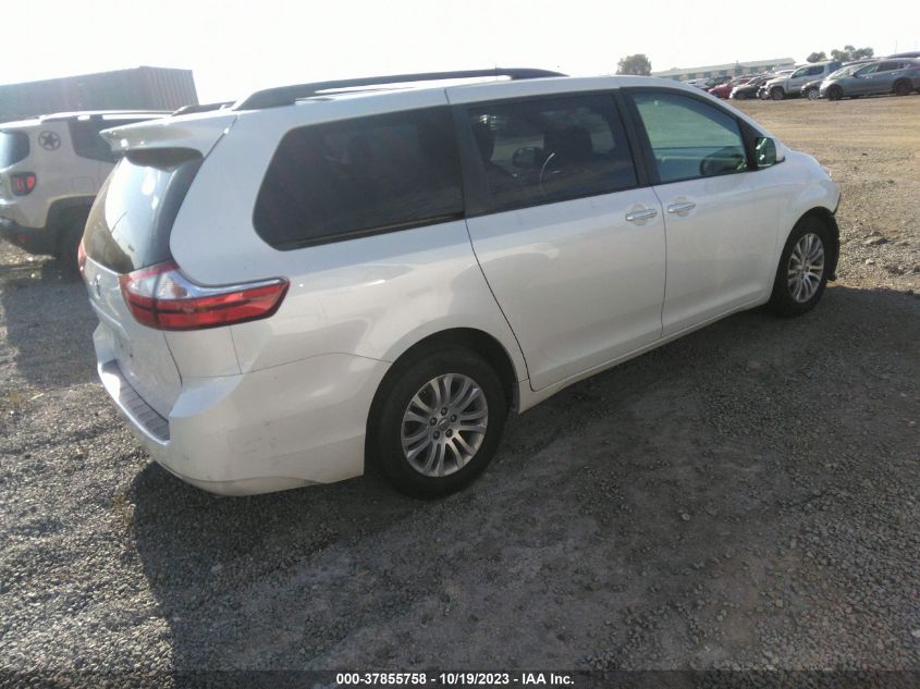 5TDYZ3DC3HS842631 2017 TOYOTA SIENNA, photo no. 4