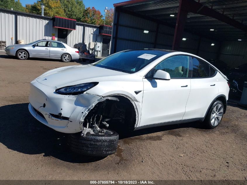 2021 TESLA MODEL Y LONG RANGE - 5YJYGDEE7MF085582