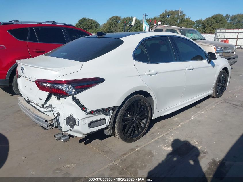2022 TOYOTA CAMRY XSE - 4T1K61AK5NU031947