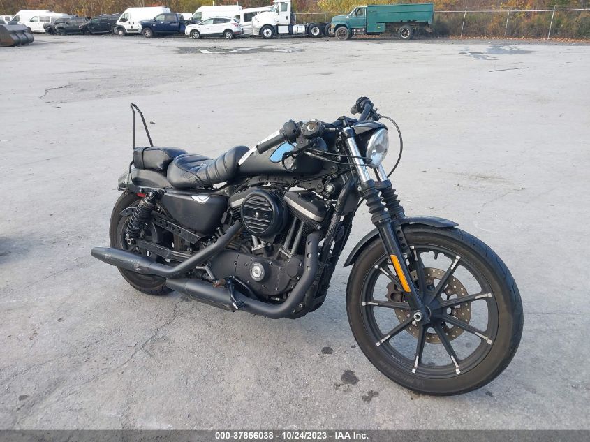 2018 HARLEY-DAVIDSON XL883 IRON 883 - 1HD4LE214JC418751