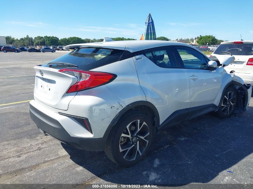 NMTKHMBX1NR146588 Toyota C-HR XLE/LIMITED/NIGHTSHADE 4