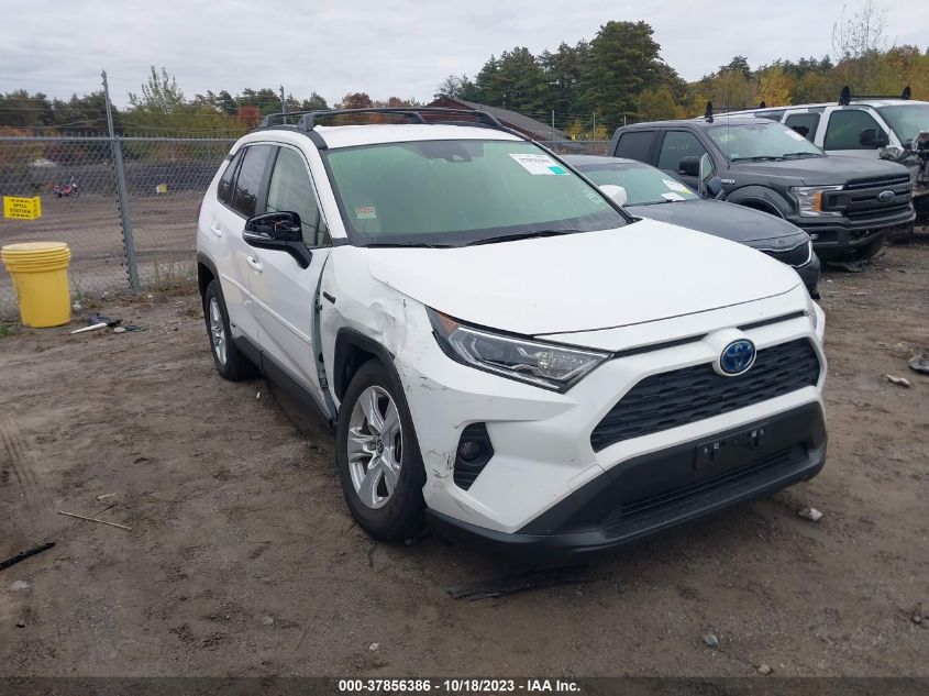 2021 TOYOTA RAV4 XLE - JTMRWRFV2MD121253