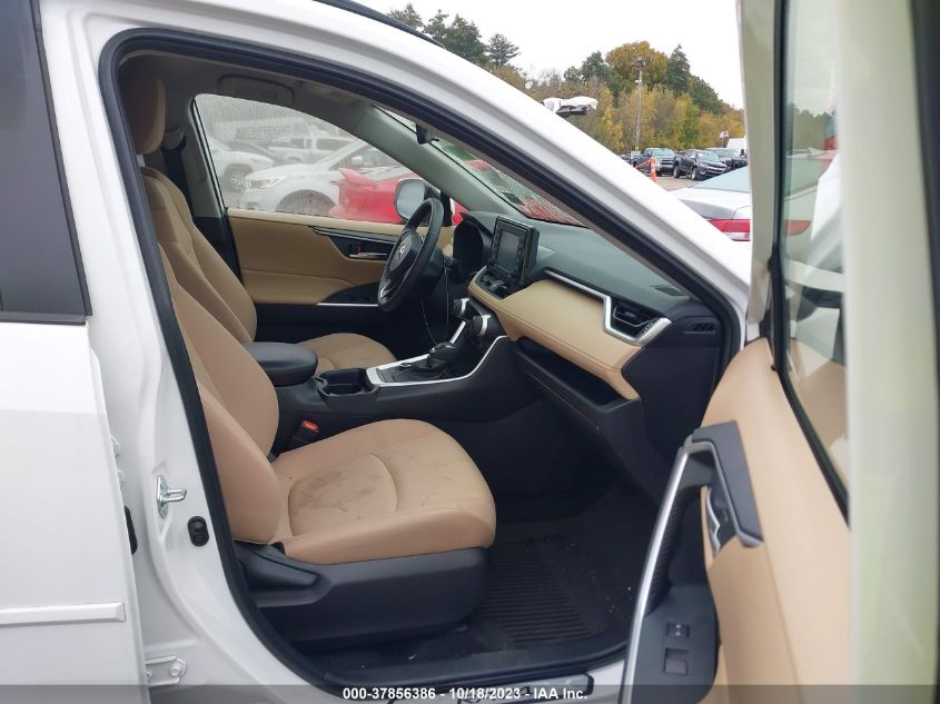 2021 TOYOTA RAV4 XLE - JTMRWRFV2MD121253