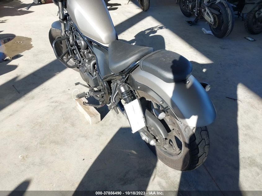 2017 HONDA CMX500 MLHPC5604H5002582