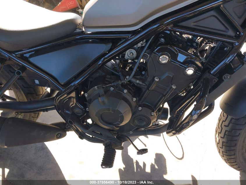 2017 HONDA CMX500 MLHPC5604H5002582