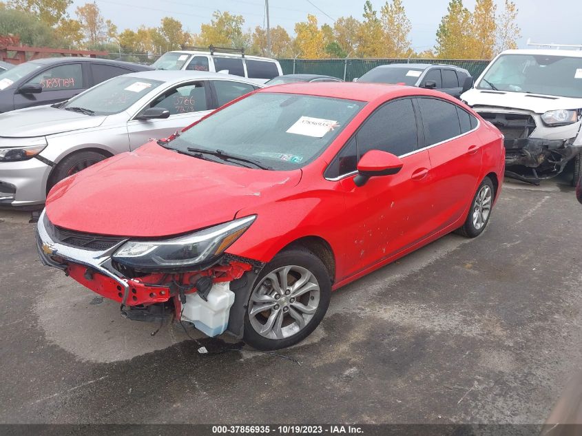 2019 CHEVROLET CRUZE LT - 1G1BE5SM4K7134536