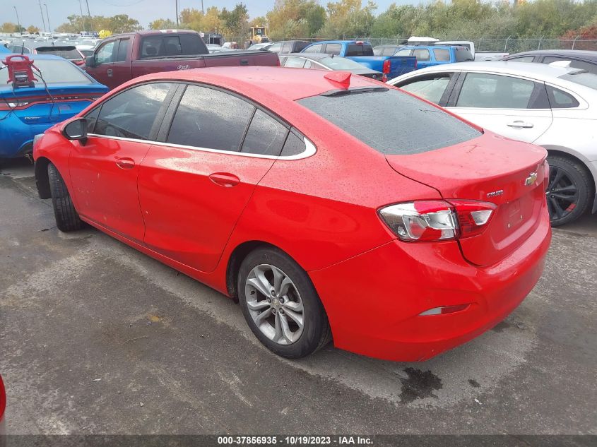 2019 CHEVROLET CRUZE LT - 1G1BE5SM4K7134536
