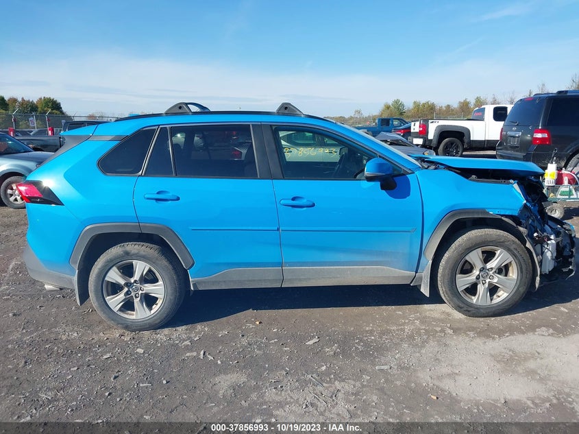 VIN JTMP1RFVXKD013756 2019 TOYOTA RAV4 XLE/XLE PREMIUM