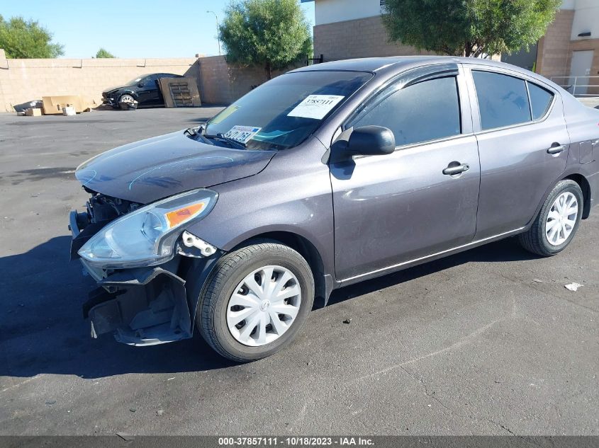 2015 NISSAN VERSA S - 3N1CN7AP4FL955692