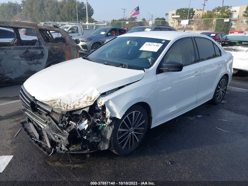 2016 VOLKSWAGEN JETTA SEDAN 1.8T SPORT 3VWD17AJ6GM343995