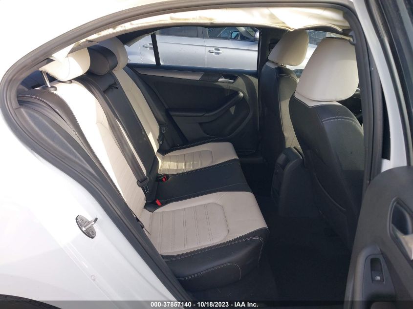 2016 VOLKSWAGEN JETTA SEDAN 1.8T SPORT 3VWD17AJ6GM343995