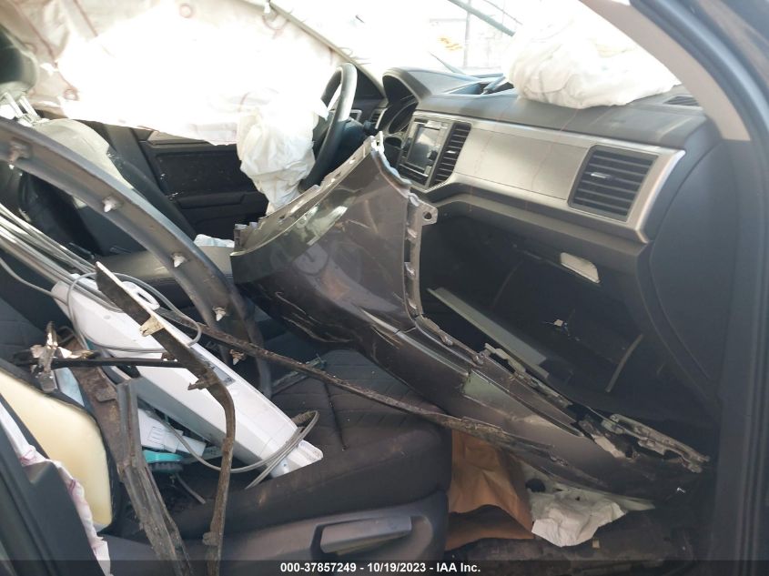 2018 VOLKSWAGEN ATLAS S - 1V2AP2CAXJC553849