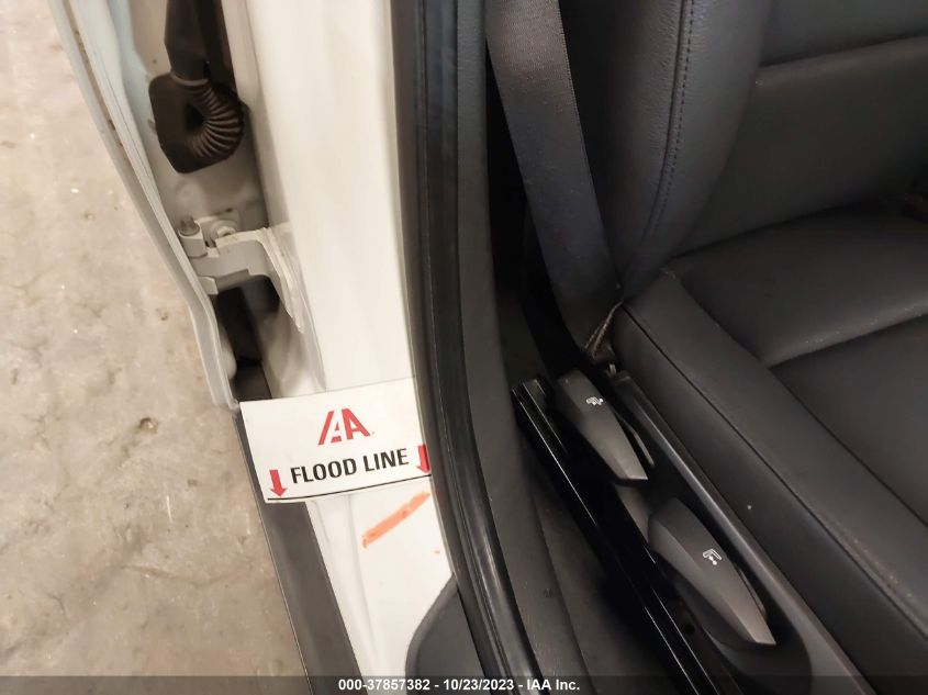 2014 BMW X1 SDRIVE28I - WBAVM1C56EVW53804