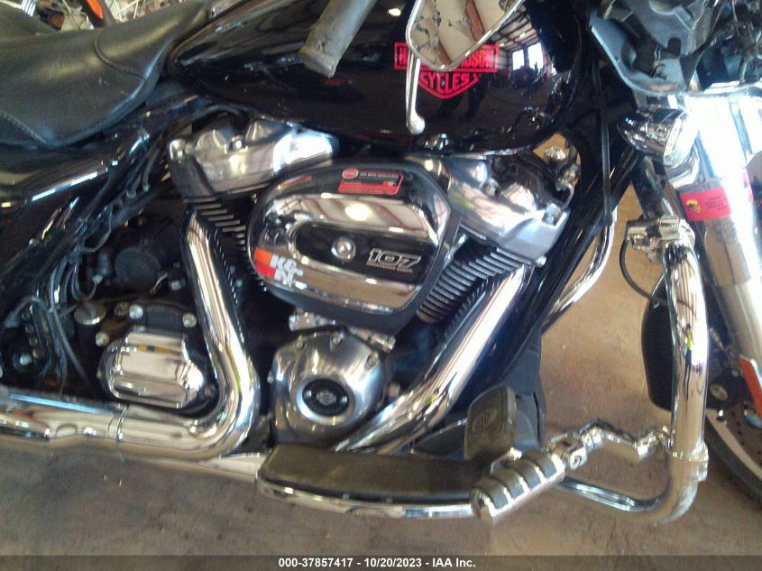 2019 HARLEY-DAVIDSON FLHT 1HD1FVC28KB652755