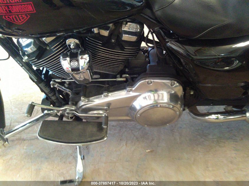 2019 HARLEY-DAVIDSON FLHT 1HD1FVC28KB652755