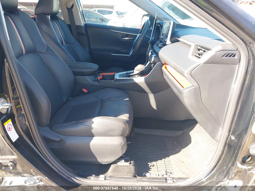 VIN 2T3J1RFV1KW006560 2019 TOYOTA RAV4 ADVENTURE