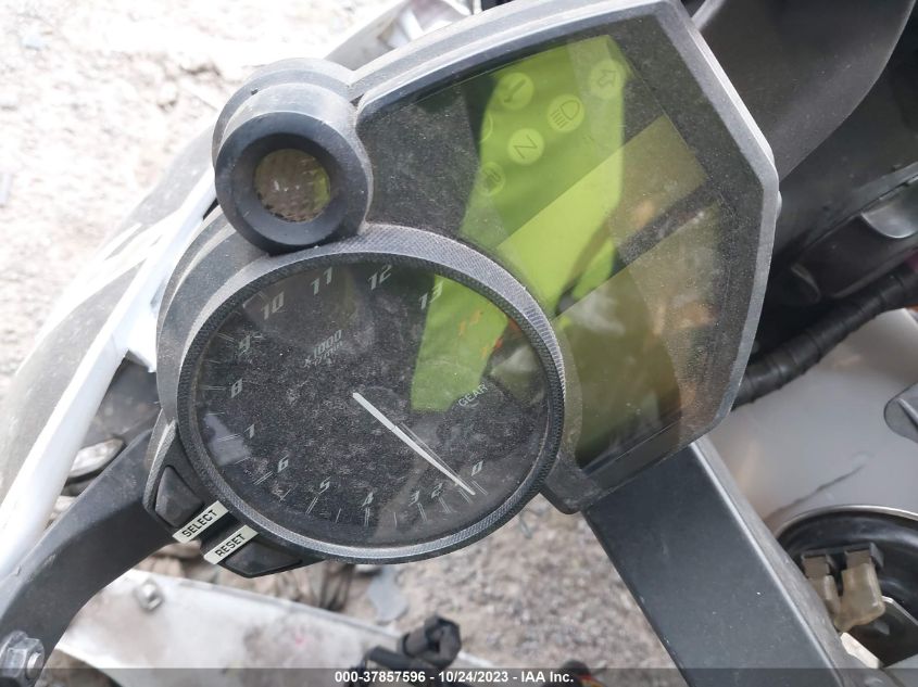 2009 YAMAHA YZFR1 JYARN23E29A001780