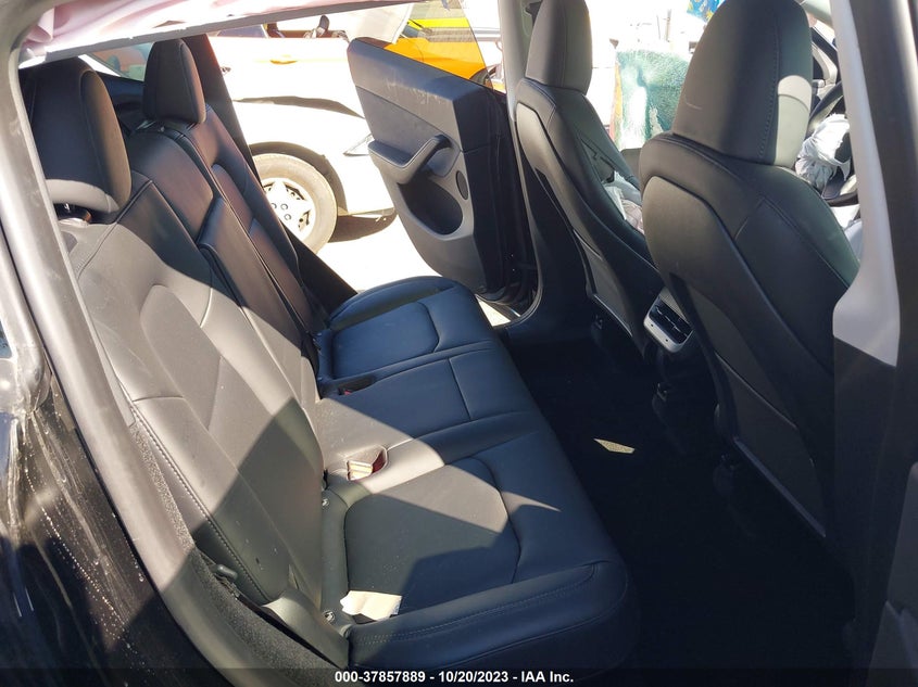 VIN 7SAYGDEE3PA116380 2023 TESLA MODEL Y LONG RANGE