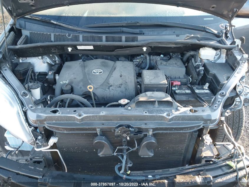 VIN 5TDYZ3DC0JS962697 2018 TOYOTA SIENNA XLE/XLE PREMIUM/LIMITED/L