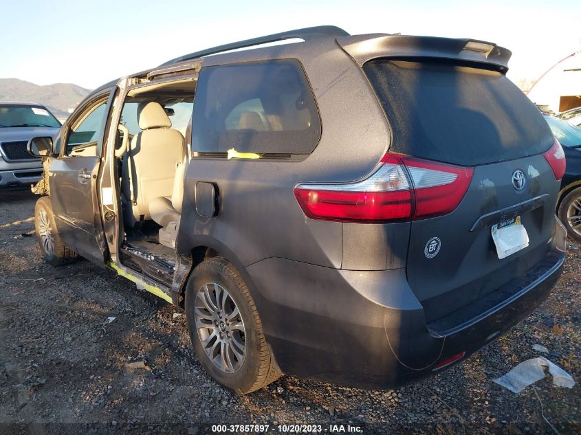 VIN 5TDYZ3DC0JS962697 2018 TOYOTA SIENNA XLE/XLE PREMIUM/LIMITED/L