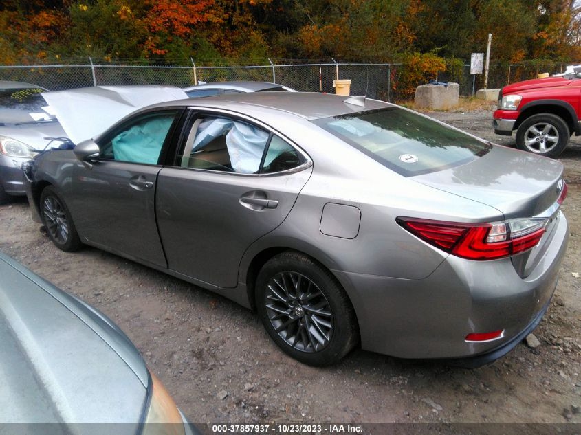 VIN 58ABK1GG2JU083506 2018 LEXUS ES no.3