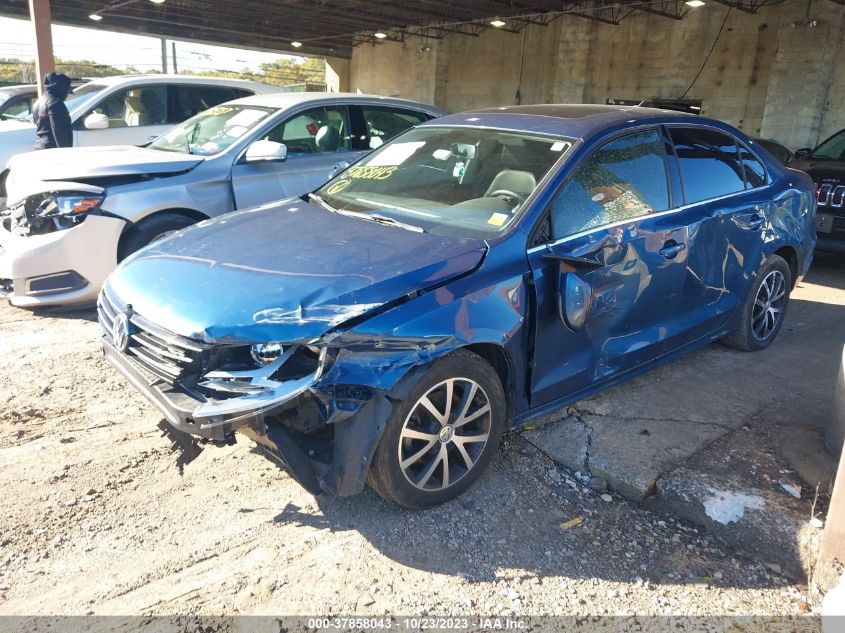 2017 VOLKSWAGEN JETTA SE - 3VWDB7AJ0HM401663