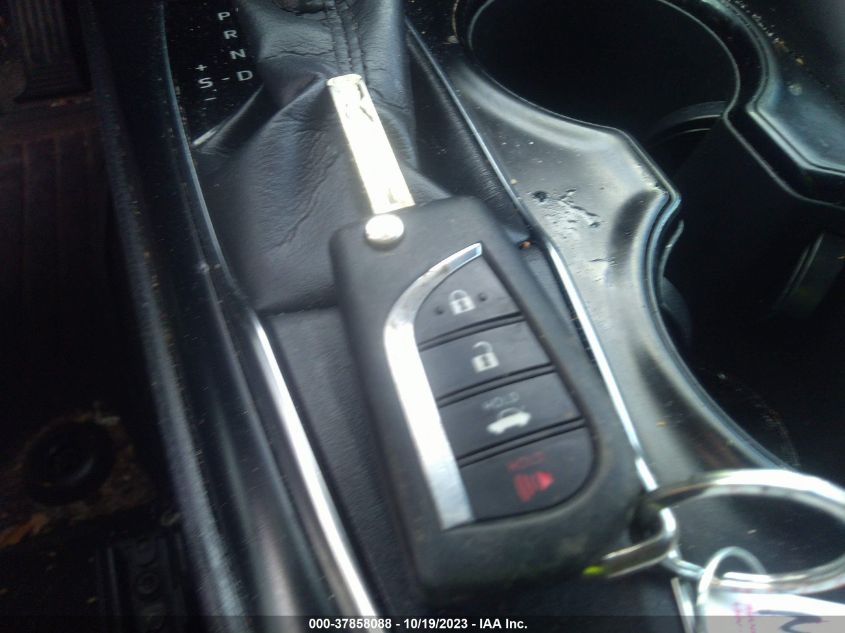 2019 TOYOTA CAMRY L/LE/XLE/SE/XSE - 4T1B11HK1KU769132