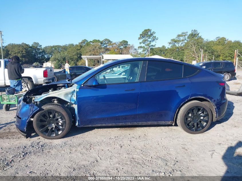 2022 TESLA MODEL Y LONG RANGE - 7SAYGDEE6NF447888