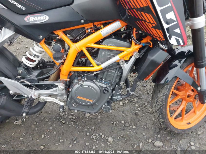 2016 KTM RC 390 MD2JGJ404GC279617