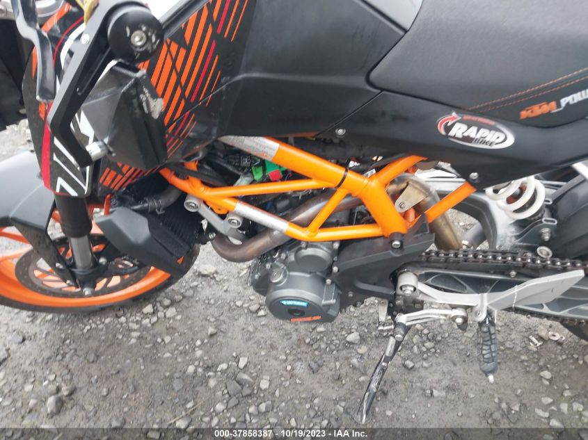 2016 KTM RC 390 MD2JGJ404GC279617