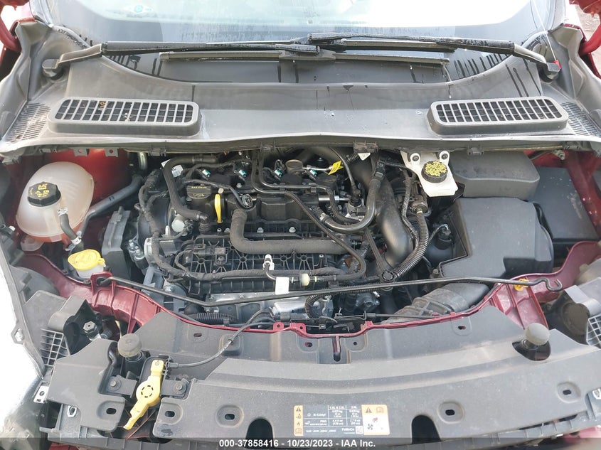 VIN 1FMCU0GD0KUA33419 2019 FORD ESCAPE SE