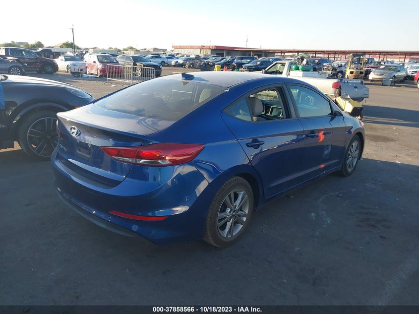 VIN 5NPD84LF9HH179722 2017 HYUNDAI ELANTRA SE