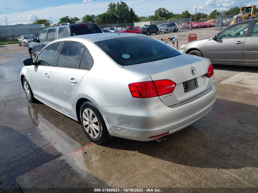 2013 VOLKSWAGEN JETTA SEDAN S - 3VW2K7AJ2DM350829