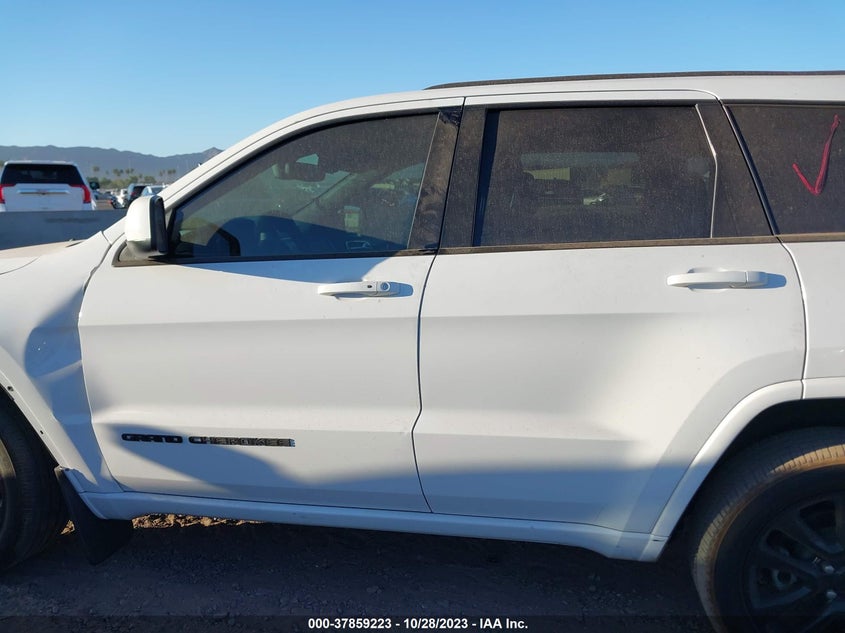 VIN 1C4RJFAG8KC709716 2019 JEEP GRAND CHEROKEE LAREDO