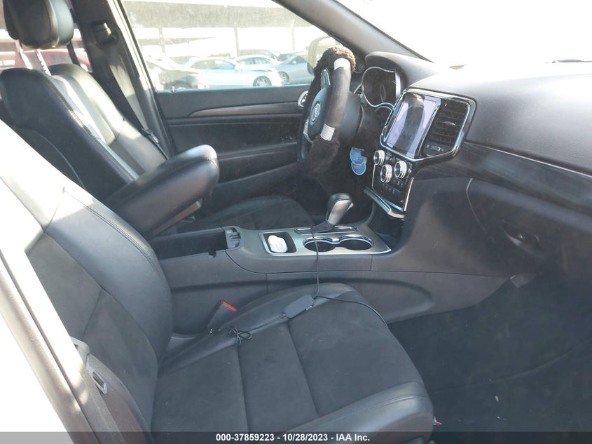 VIN 1C4RJFAG8KC709716 2019 JEEP GRAND CHEROKEE LAREDO