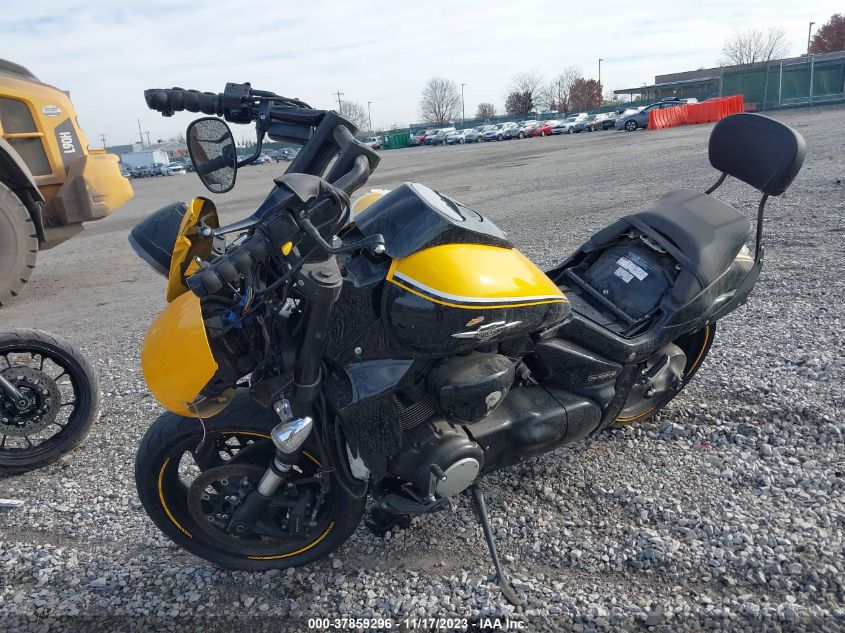 2014 SUZUKI VZR1800 JS1VY53A7E2100618