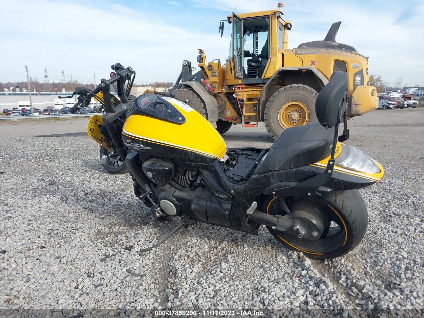 2014 SUZUKI VZR1800 JS1VY53A7E2100618