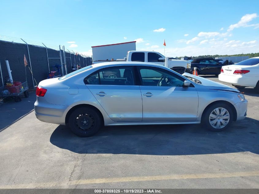 2013 VOLKSWAGEN JETTA SEDAN SE - 3VWDP7AJ5DM442298