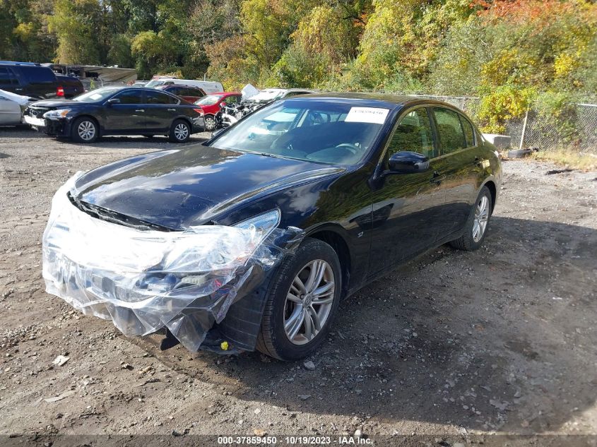 2015 INFINITI Q40 JN1CV6AR3FM650556