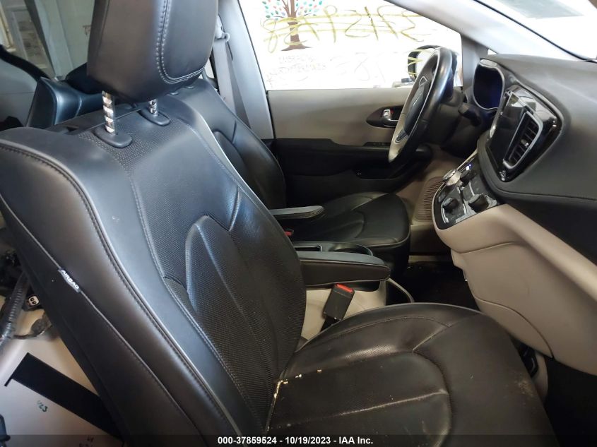 2018 CHRYSLER PACIFICA HYBRID LIMITED - 2C4RC1N72JR133599