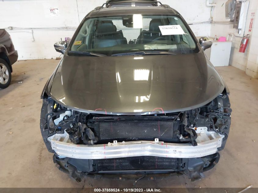 2018 CHRYSLER PACIFICA HYBRID LIMITED - 2C4RC1N72JR133599