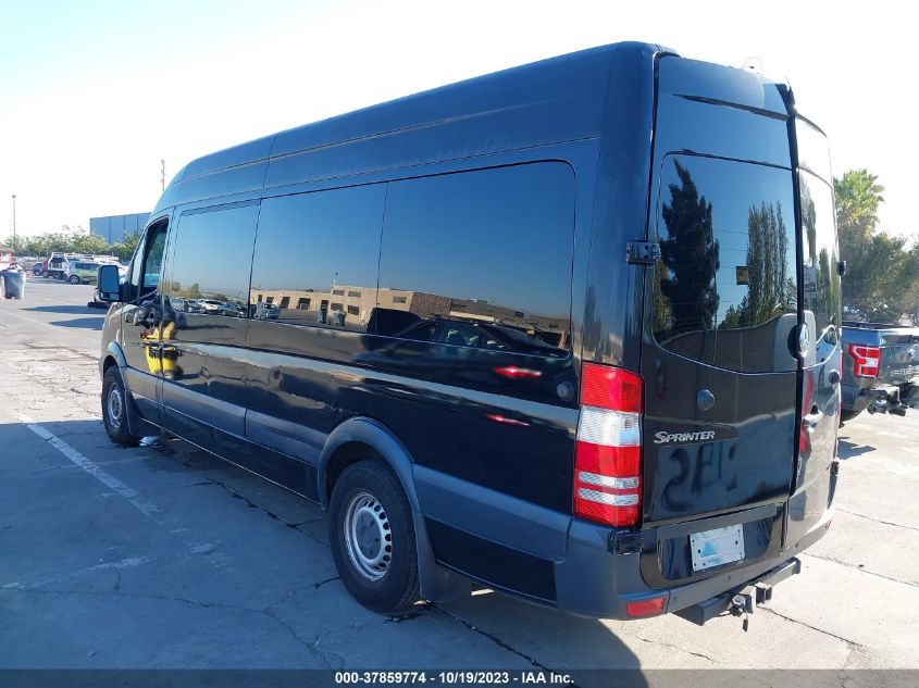 2018 MERCEDES-BENZ SPRINTER 2500 HIGH ROOF V6 - WDZPE8CD3JP611517